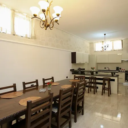 Villa Dapaj Luxury *