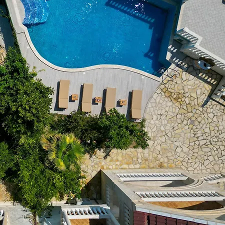 Dapaj Luxury * Avlonya